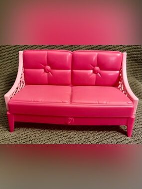 Mattel Barbie Dreamhouse 2013 Pink Sofa Couch Replacement Living Room Piece
